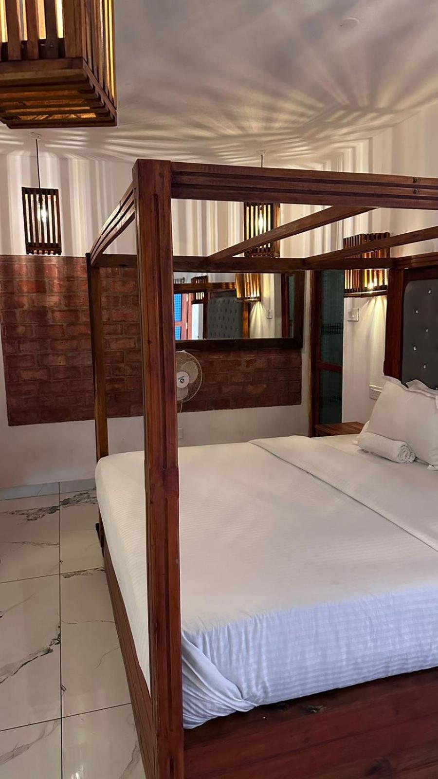 Nidra By Sarwaa Bed & Breakfast Варкала Екстериор снимка